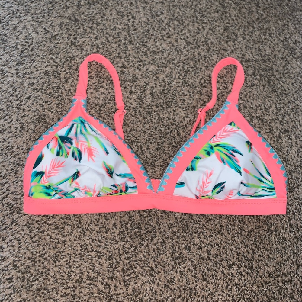 Bikini top